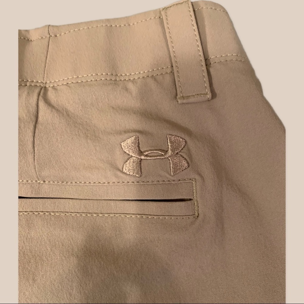 Under Armour Heat Gear Men’s Khaki Golf Shorts - Picture 3 of 6